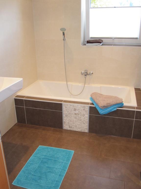 Ferienwohnung Bergpanorama Фулпмес Стая снимка