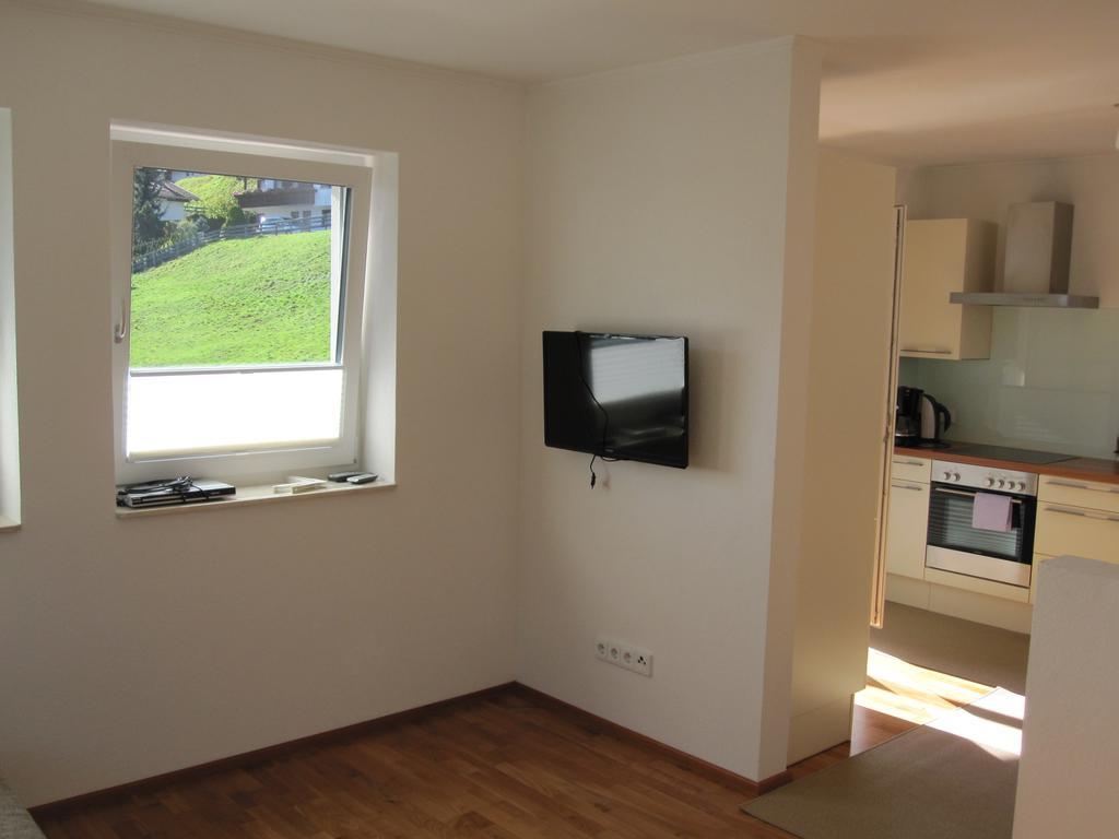 Ferienwohnung Bergpanorama Фулпмес Стая снимка